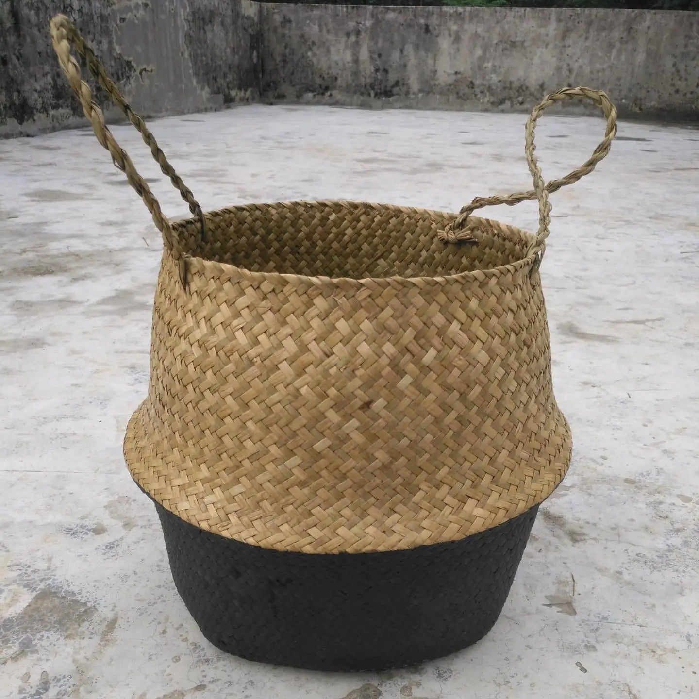 Woven storage basket